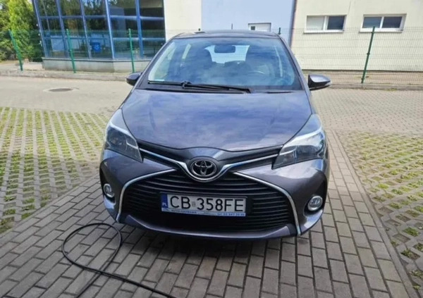 Toyota Yaris cena 45400 przebieg: 58200, rok produkcji 2015 z Bydgoszcz małe 67